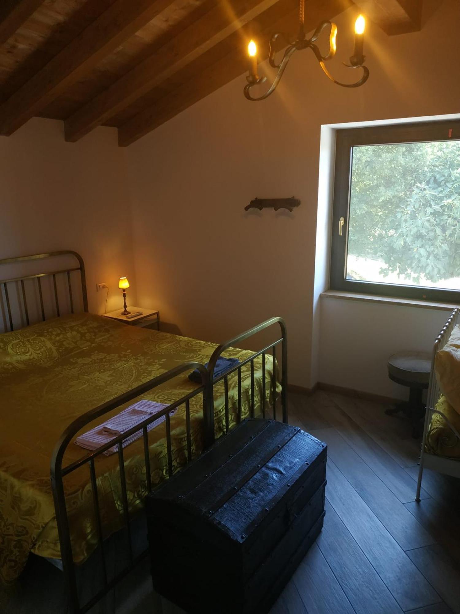 La Vecchia Stalla 카스틸리오네 델 페폴리 외부 사진