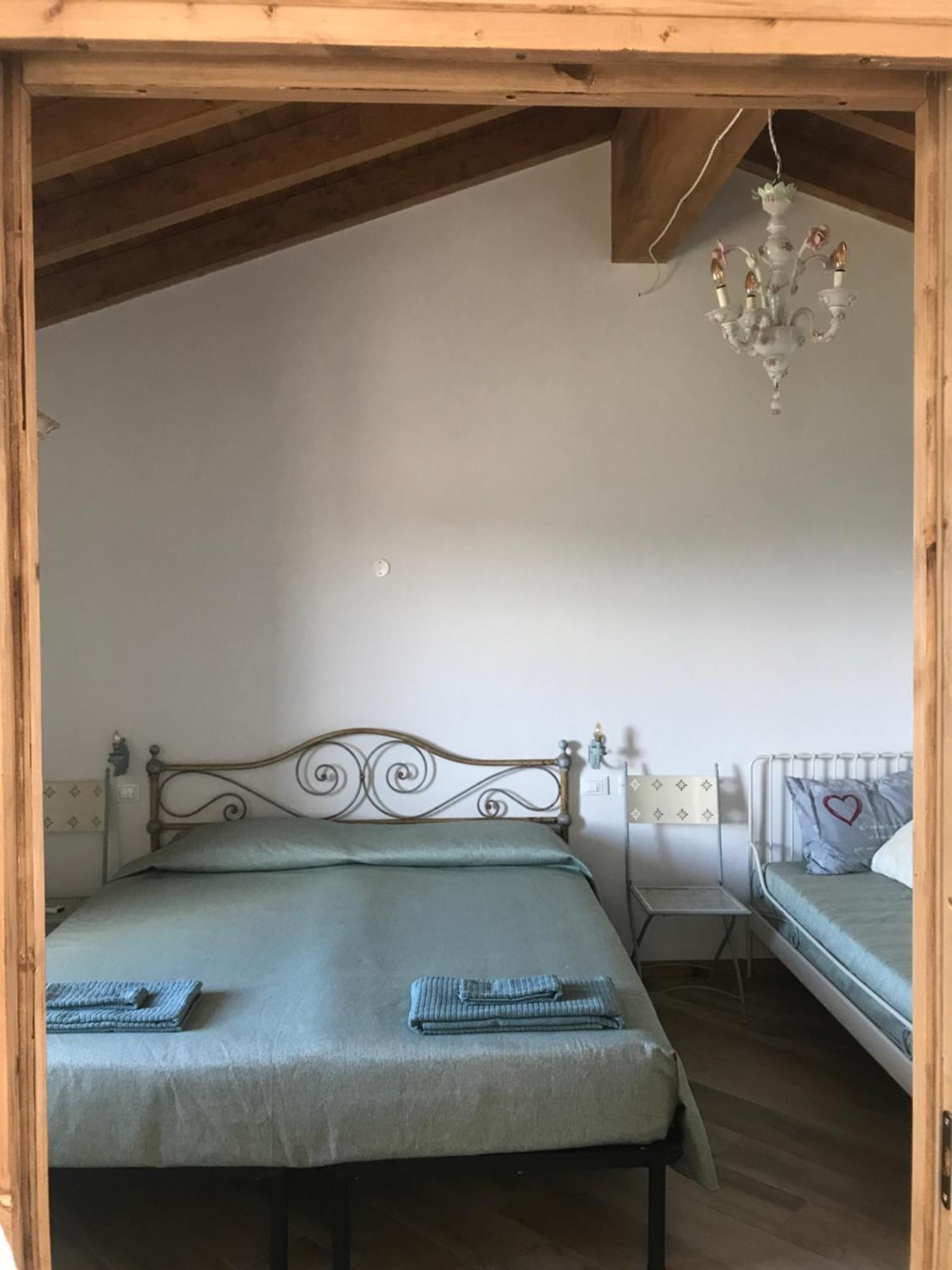 La Vecchia Stalla 카스틸리오네 델 페폴리 외부 사진